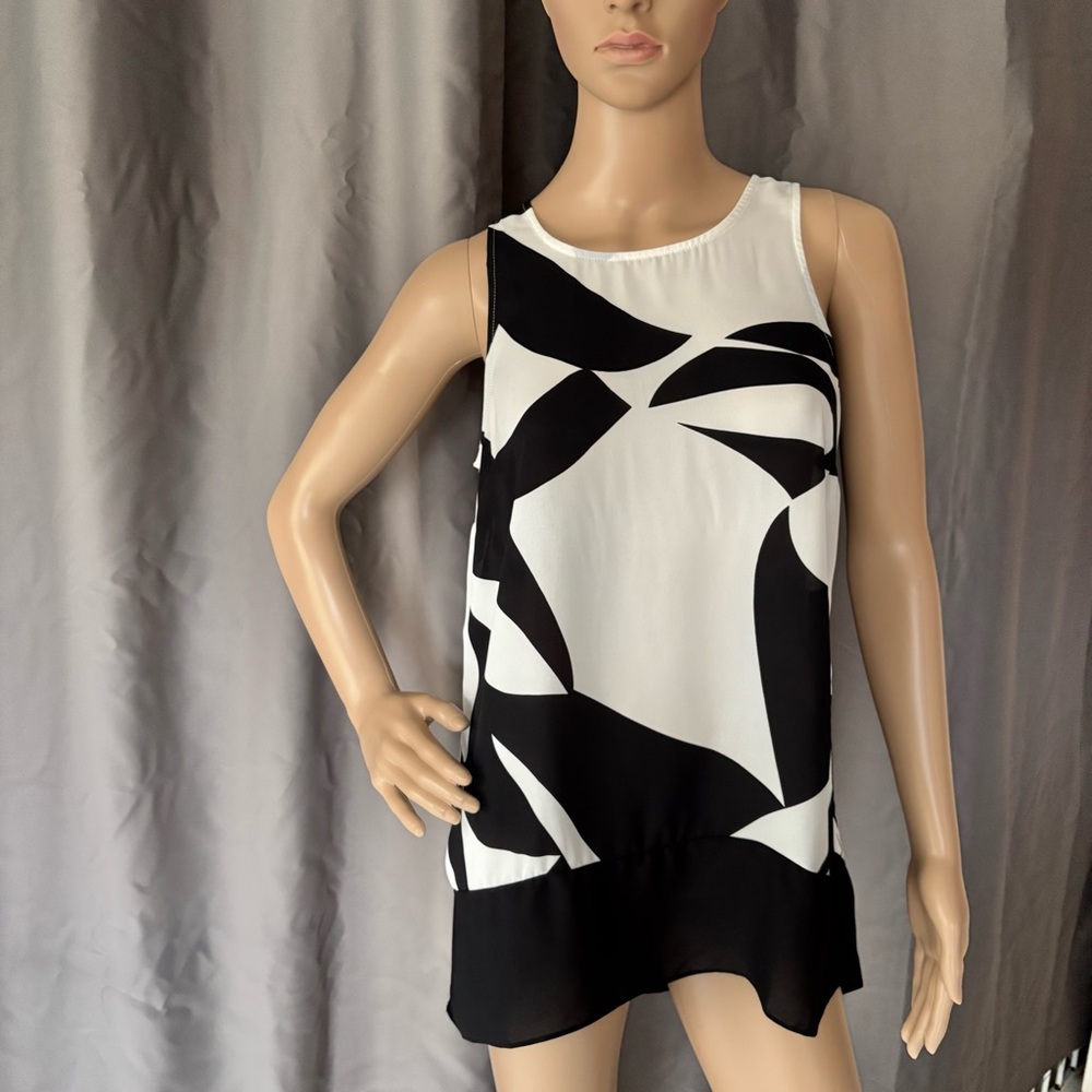 INC International Concepts Black and White Women's Top